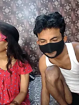 Snapshot of Sexy_komal02 chatting on 04/01/26, 06:14 Sexy komal02 online show from 04/01/26, 06:14