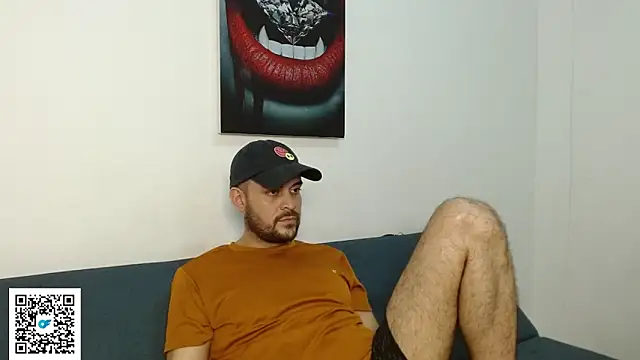 Snapshot of holegape chatting on 05/20/26, 06:47 holegape online show from 05/20/26, 06:47