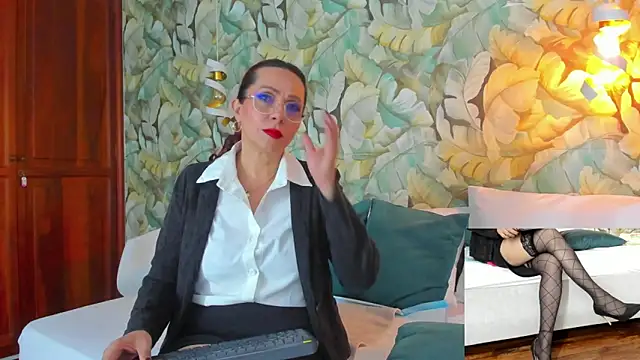 Madame Angelic 1 online show from 06/20/26, 03:09