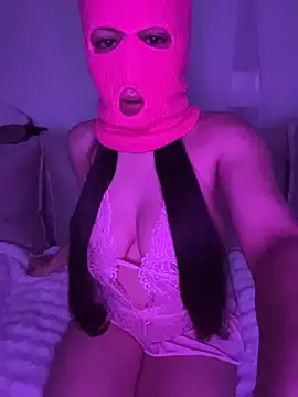 Snapshot of linaatchikita chatting on 02/06/26, 08:45 linaatchikita online show from 02/06/26, 08:45