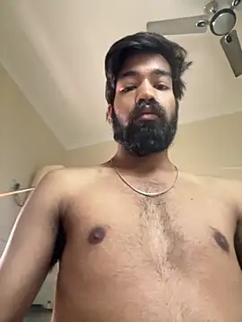 Snapshot of priyansh9283 chatting on 11/25/25, 04:12 priyansh9283 online show from 11/25/25, 04:12