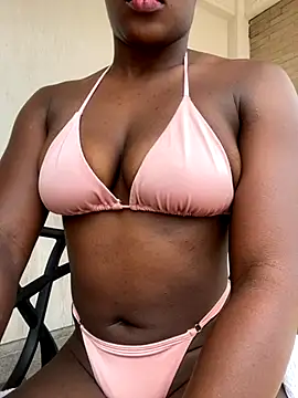 Milytylor online show from 11/25/25, 04:07