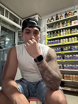 OliverWest04 online show from 04/14/26, 12:16