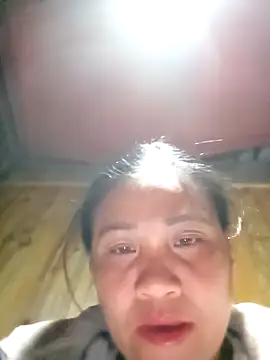 hey-bana online show from 12/15/25, 01:37