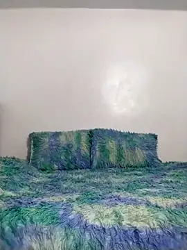 Snapshot of NiinaHans chatting on 11/28/25, 11:02 NiinaHans online show from 11/28/25, 11:02