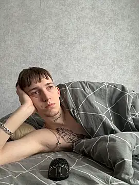 Snapshot of Rabizoon chatting on 02/07/26, 02:59 Rabizoon online show from 02/07/26, 02:59