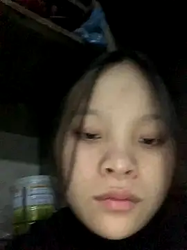 Snapshot of Lisa-sexyy chatting on 12/21/25, 12:01 Lisa-sexyy online show from 12/21/25, 12:01