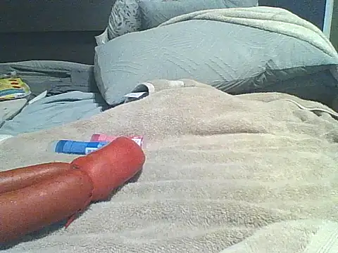 Snapshot of xxxenzo1 chatting on 11/01/25, 02:46 xxxenzo1 online show from 11/01/25, 02:46