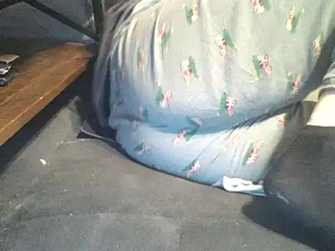 Snapshot of xxxenzo1 chatting on 03/11/26, 03:29 xxxenzo1 online show from 03/11/26, 03:29