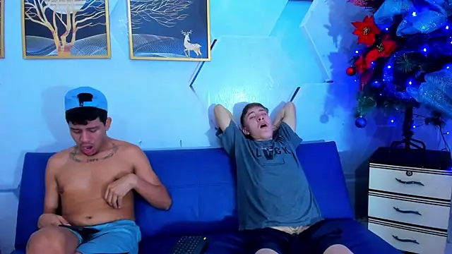 Snapshot of Lester_james2 chatting on 11/30/25, 01:15 Lester james2 online show from 11/30/25, 01:15