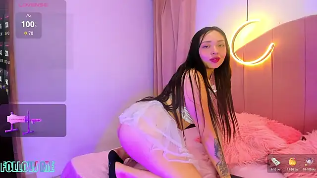 Snapshot of zammy_brown chatting on 12/18/25, 04:40 zammy brown online show from 12/18/25, 04:40