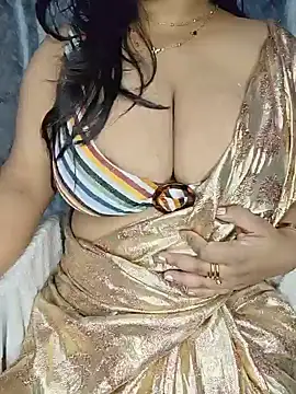 Curvy Pooja online show from 06/20/26, 06:00