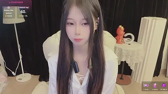 Snapshot of -Annababy chatting on 06/13/26, 12:14 -Annababy online show from 06/13/26, 12:14