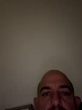 Laufla online show from 11/25/25, 11:05