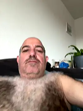 Laufla online show from 12/20/25, 10:00