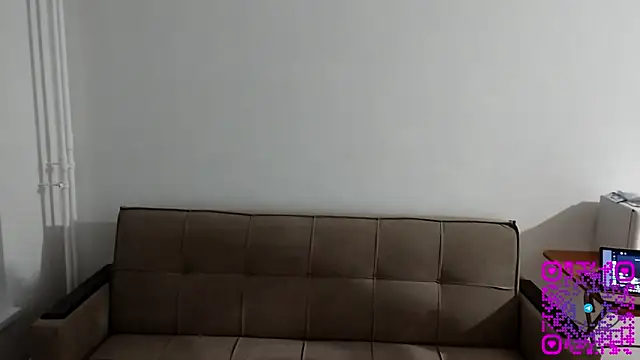 Snapshot of ArianeRandy chatting on 02/12/26, 03:07 ArianeRandy online show from 02/12/26, 03:07