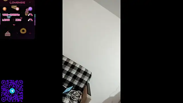 Snapshot of ArianeRandy chatting on 03/01/26, 03:03 ArianeRandy online show from 03/01/26, 03:03