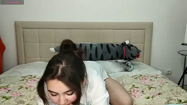 Snapshot of ArianeRandy chatting on 03/17/26, 03:04 ArianeRandy online show from 03/17/26, 03:04