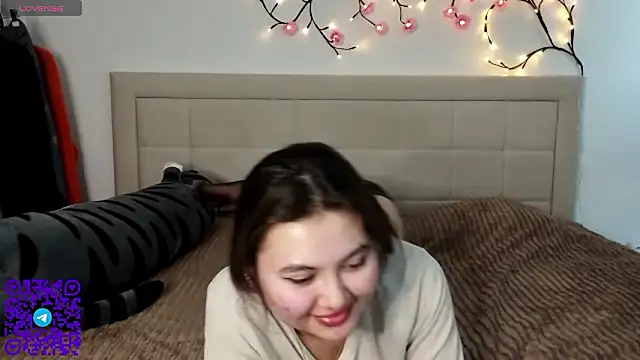 Snapshot of ArianeRandy chatting on 03/21/26, 03:04 ArianeRandy online show from 03/21/26, 03:04