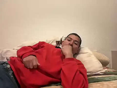 esleider12 online show from 12/01/25, 10:53