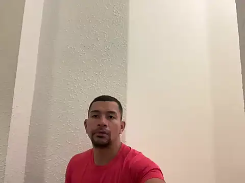 esleider12 online show from 12/15/25, 11:36