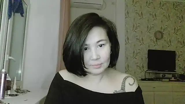 Snapshot of Nettie_Allie chatting on 01/14/26, 07:52 Nettie Allie online show from 01/14/26, 07:52