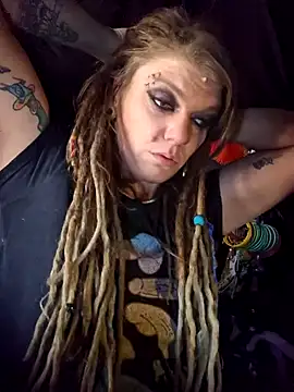 Snapshot of Horny_hippie chatting on 03/03/25, 09:26 Horny hippie online show from 03/03/25, 09:26