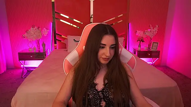 Snapshot of NaomiBaae chatting on 11/28/25, 03:04 NaomiBaae online show from 11/28/25, 03:04