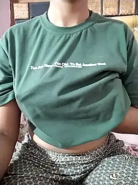RASHMI SHARMA9 online show from 05/10/26, 05:07