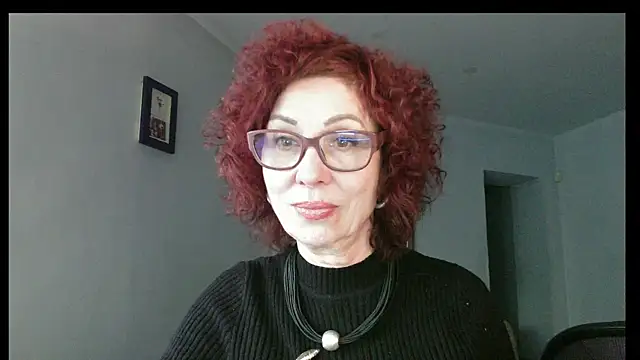 Snapshot of Kelly_Flurr chatting on 05/01/26, 02:10 Kelly Flurr online show from 05/01/26, 02:10