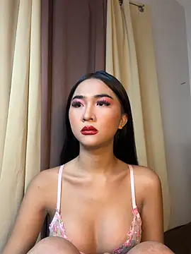 Diannellove online show from 06/11/26, 08:12