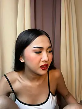 Diannellove online show from 06/24/26, 05:12