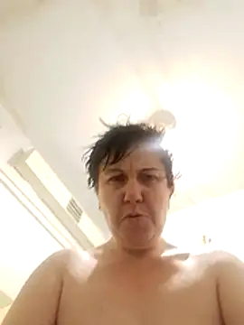 LusiaD online show from 12/22/25, 09:12