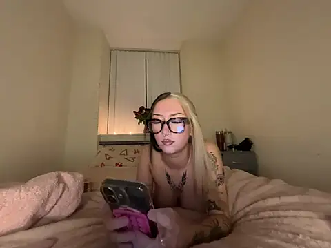 Snapshot of lace_xxx chatting on 02/18/26, 08:05 lace xxx online show from 02/18/26, 08:05