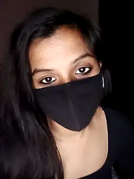 Snapshot of your-Mia07 chatting on 11/29/25, 08:23 your-Mia07 online show from 11/29/25, 08:23