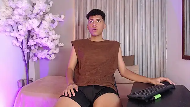 Andrey Lev1 online show from 11/27/25, 07:49