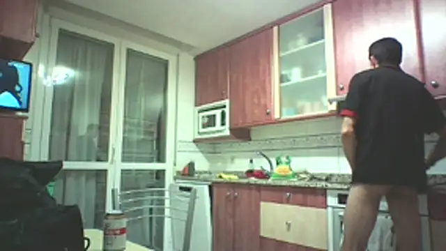 Snapshot of dura87 chatting on 12/21/25, 02:30 dura87 online show from 12/21/25, 02:30