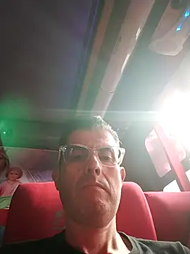 Fuegosutil online show from 12/13/25, 07:53