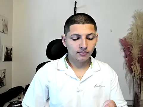 Snapshot of Juan_belmont chatting on 03/08/26, 12:31 Juan belmont online show from 03/08/26, 12:31