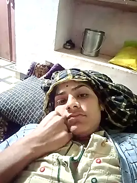 Snapshot of Janki_cute chatting on 02/11/26, 04:23 Janki cute online show from 02/11/26, 04:23