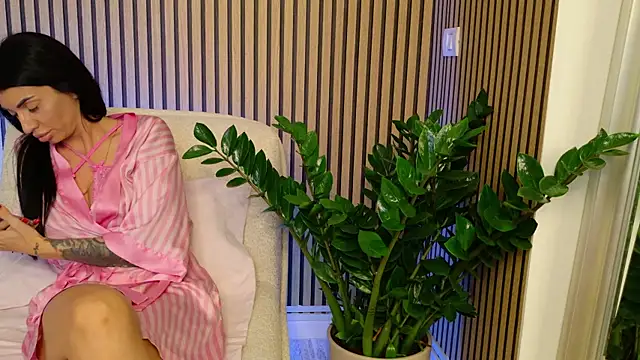  Khalifa  online show from 11/27/25, 07:43