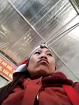 Snapshot of nyny771 chatting on 12/16/25, 02:49 nyny771 online show from 12/16/25, 02:49