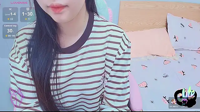 Jii-Soo online show from 11/29/25, 01:08