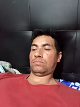 Snapshot of zeusdiosd chatting on 12/16/25, 11:32 zeusdiosd online show from 12/16/25, 11:32