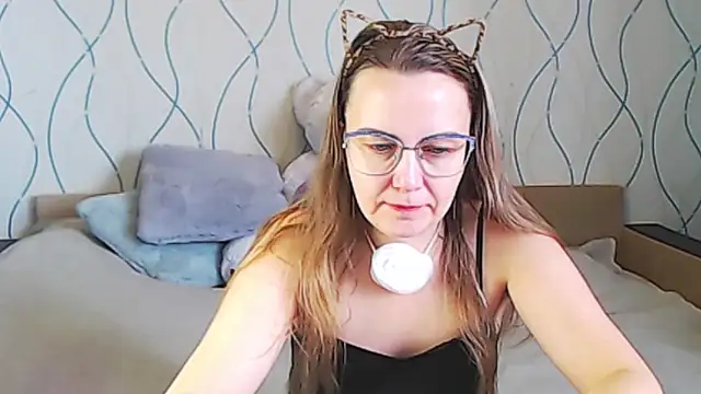 KissKsy online show from 11/28/25, 07:11