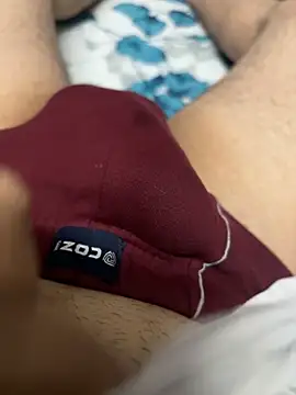 Snapshot of your_playboy_00 chatting on 03/21/26, 12:43 your playboy 00 online show from 03/21/26, 12:43