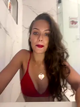 LilyGoldd online show from 12/16/25, 08:25