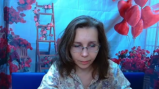 Snapshot of DaisyEdit chatting on 03/29/26, 05:29 DaisyEdit online show from 03/29/26, 05:29