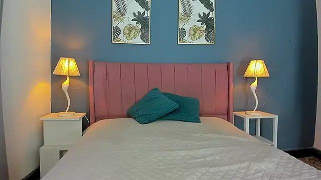 Snapshot of joss_shellby chatting on 04/10/26, 04:23 joss shellby online show from 04/10/26, 04:23