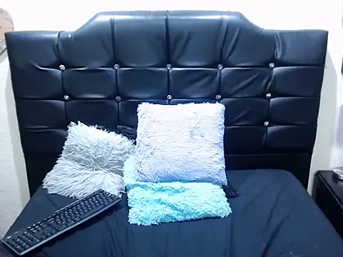 NathRouxe online show from 11/29/25, 11:52